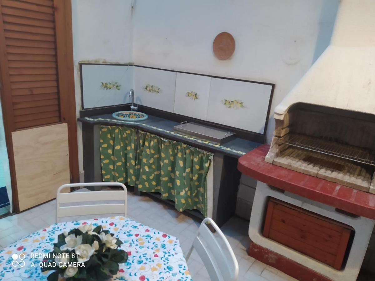 La Casa Dei Nonni Apartment Giardini Naxos Bagian luar foto
