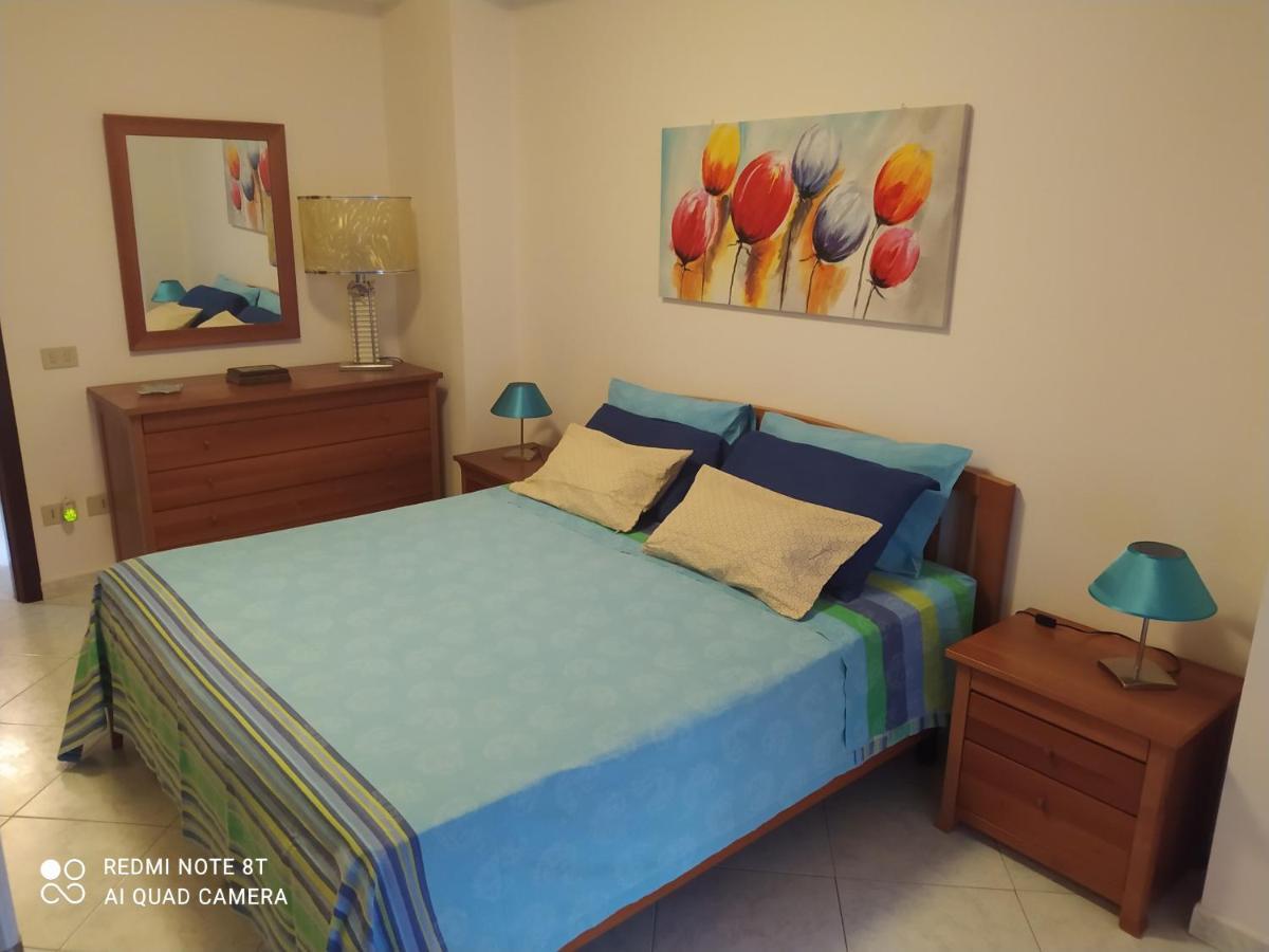 La Casa Dei Nonni Apartment Giardini Naxos Bagian luar foto