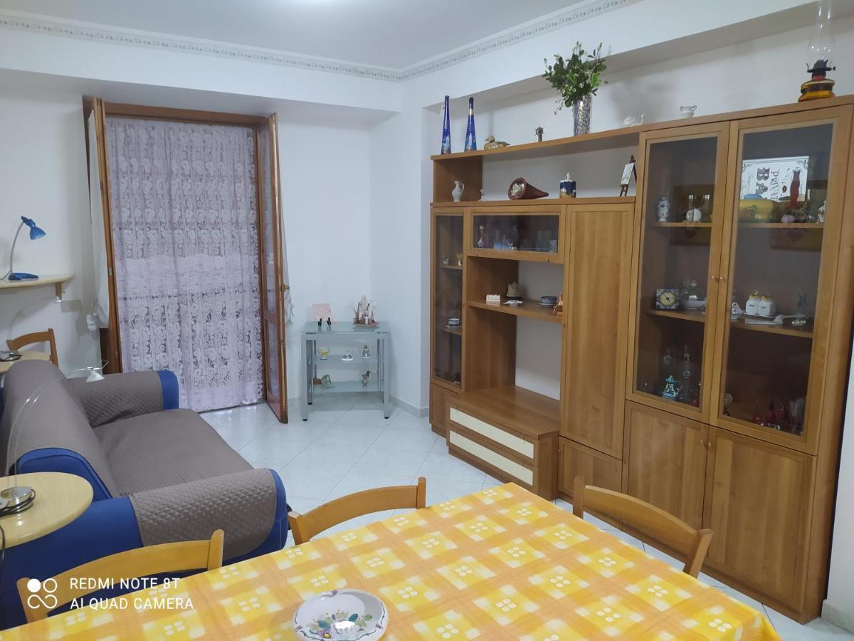La Casa Dei Nonni Apartment Giardini Naxos Bagian luar foto